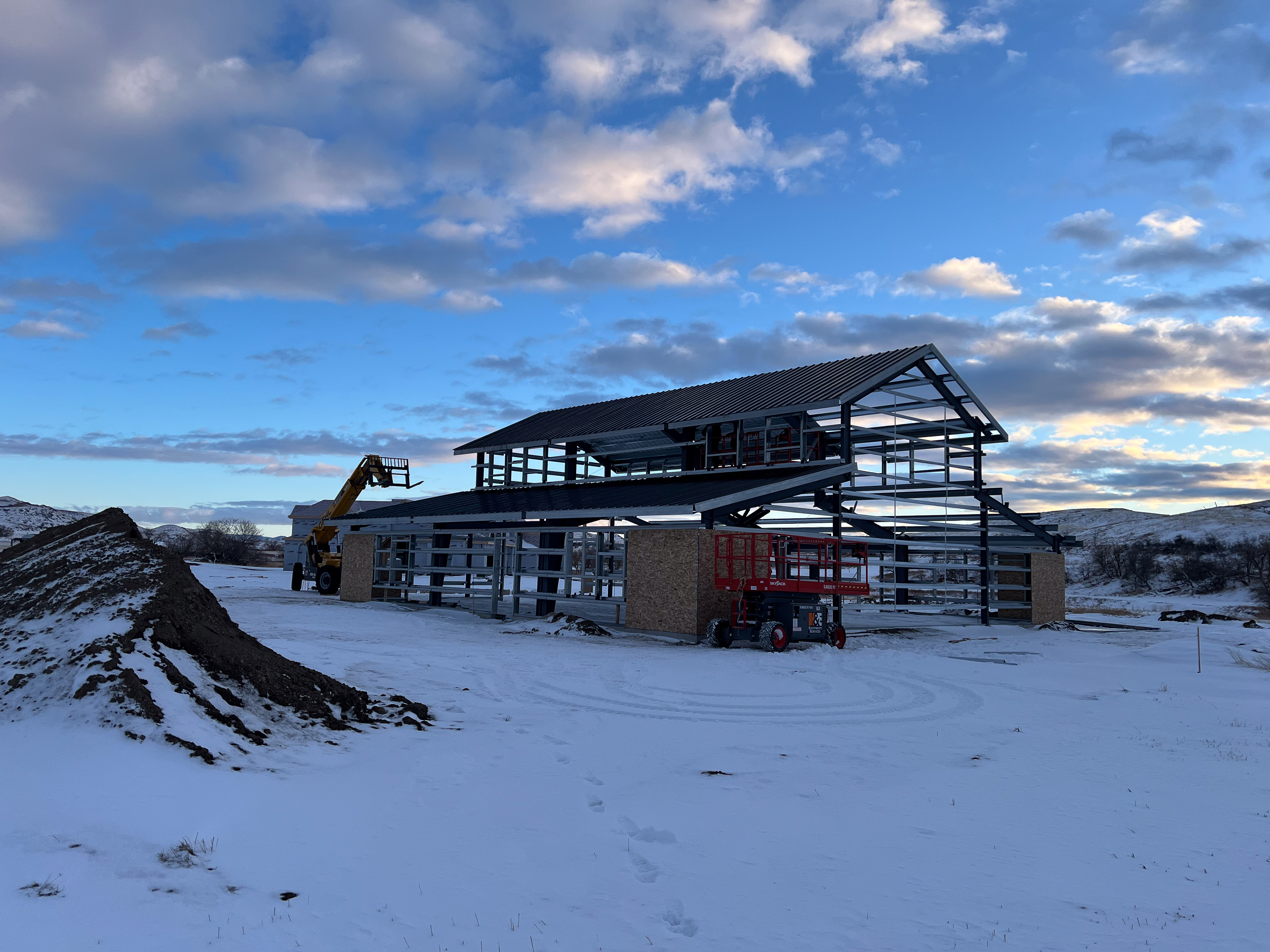 60x60x10 Barndominium - Sheridan, WY thumbnail 2